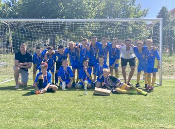 Hokejisté ročníku 2010 uspěli na fotbalovém turnaji BISON CUP!!!